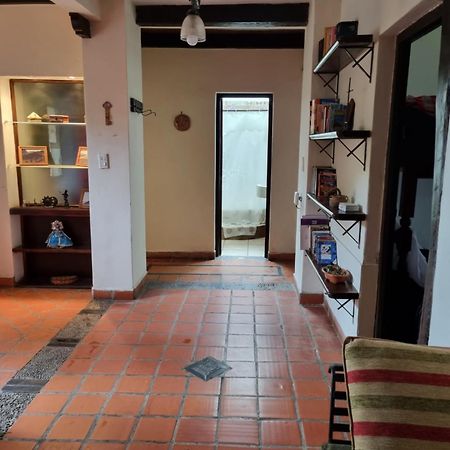 Hostal Las Rosas Salta Buitenkant foto