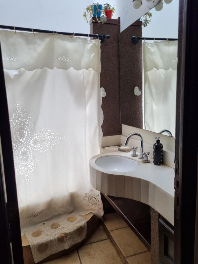 Hostal Las Rosas Salta Buitenkant foto