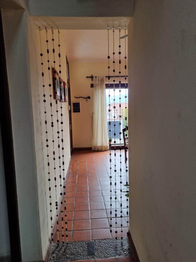 Hostal Las Rosas Salta Buitenkant foto