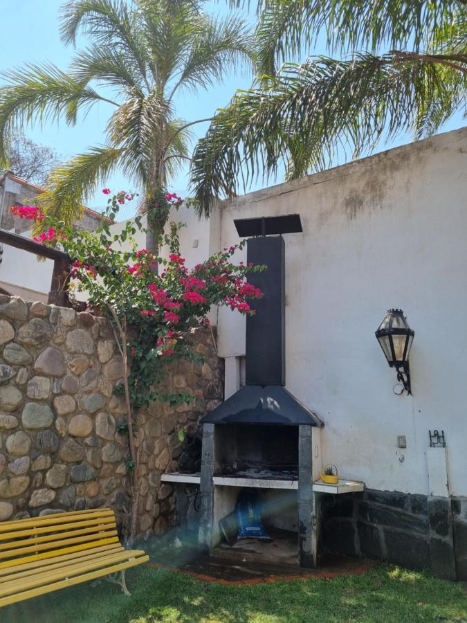 Hostal Las Rosas Salta Buitenkant foto